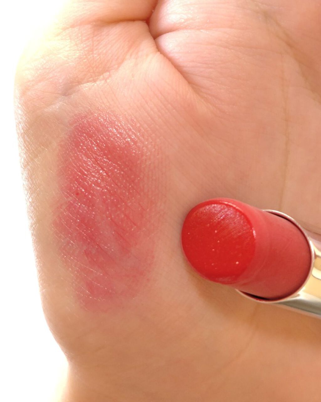 プレミアム トーンアップルージュ/Leanani/口紅を使ったクチコミ（3枚目）