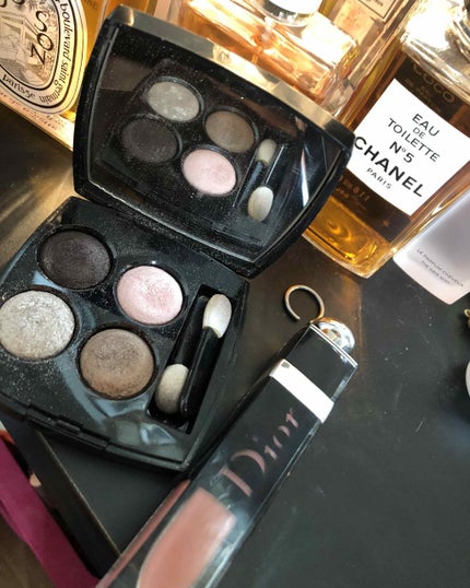 レ キャトル オンブル/CHANEL/アイシャドウパレットを使ったクチコミ(1枚目)