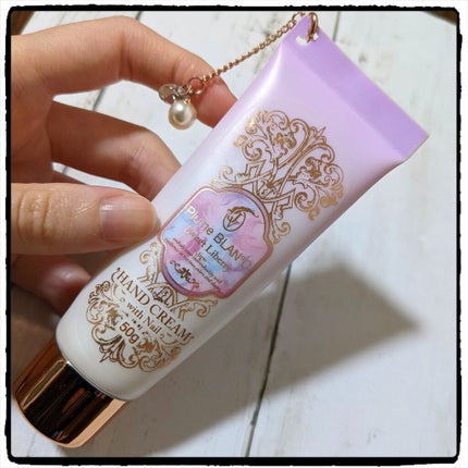 スウィートリベリー ハンドクリームウィズネイル/Plume BLAN℃/ハンドクリームを使ったクチコミ(1枚目)