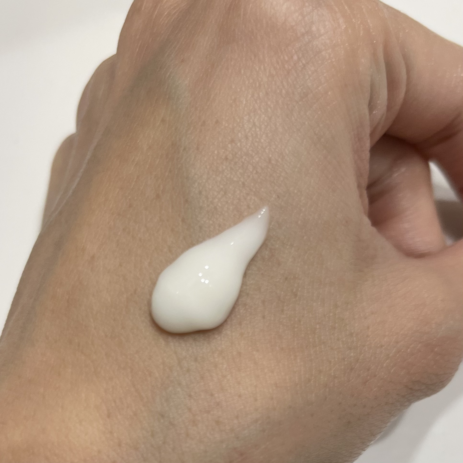 毛穴レスむき卵肌クリーム/A’pieu/フェイスクリームを使ったクチコミ（2枚目）