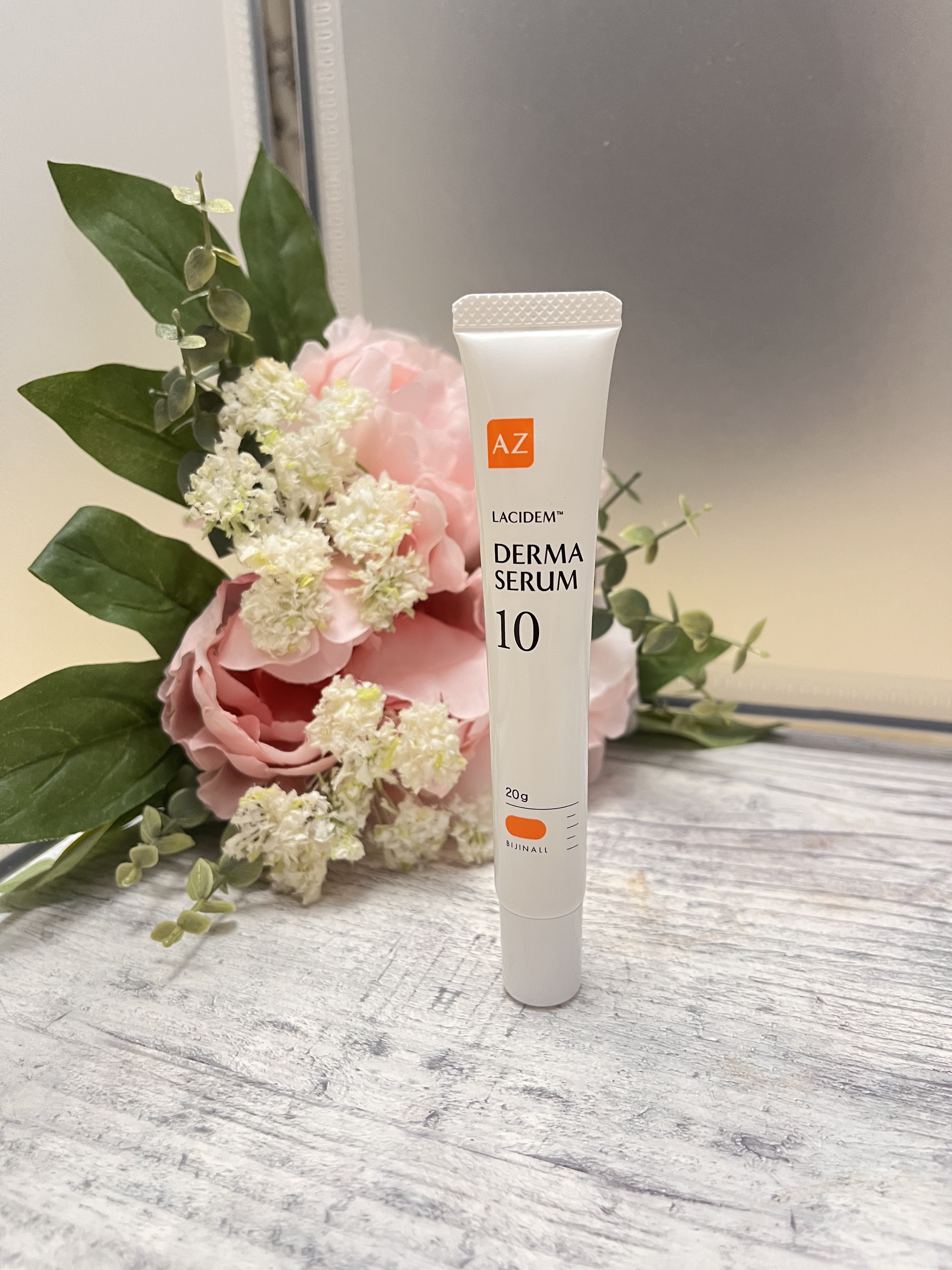 ダーマセラムAZ10スポットクリーム/LACIDEM /フェイスクリームを使ったクチコミ（2枚目）