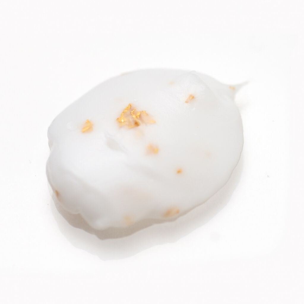 Hello Kitty × CHAYA cosme ゴールドインハンドクリーム 箔座