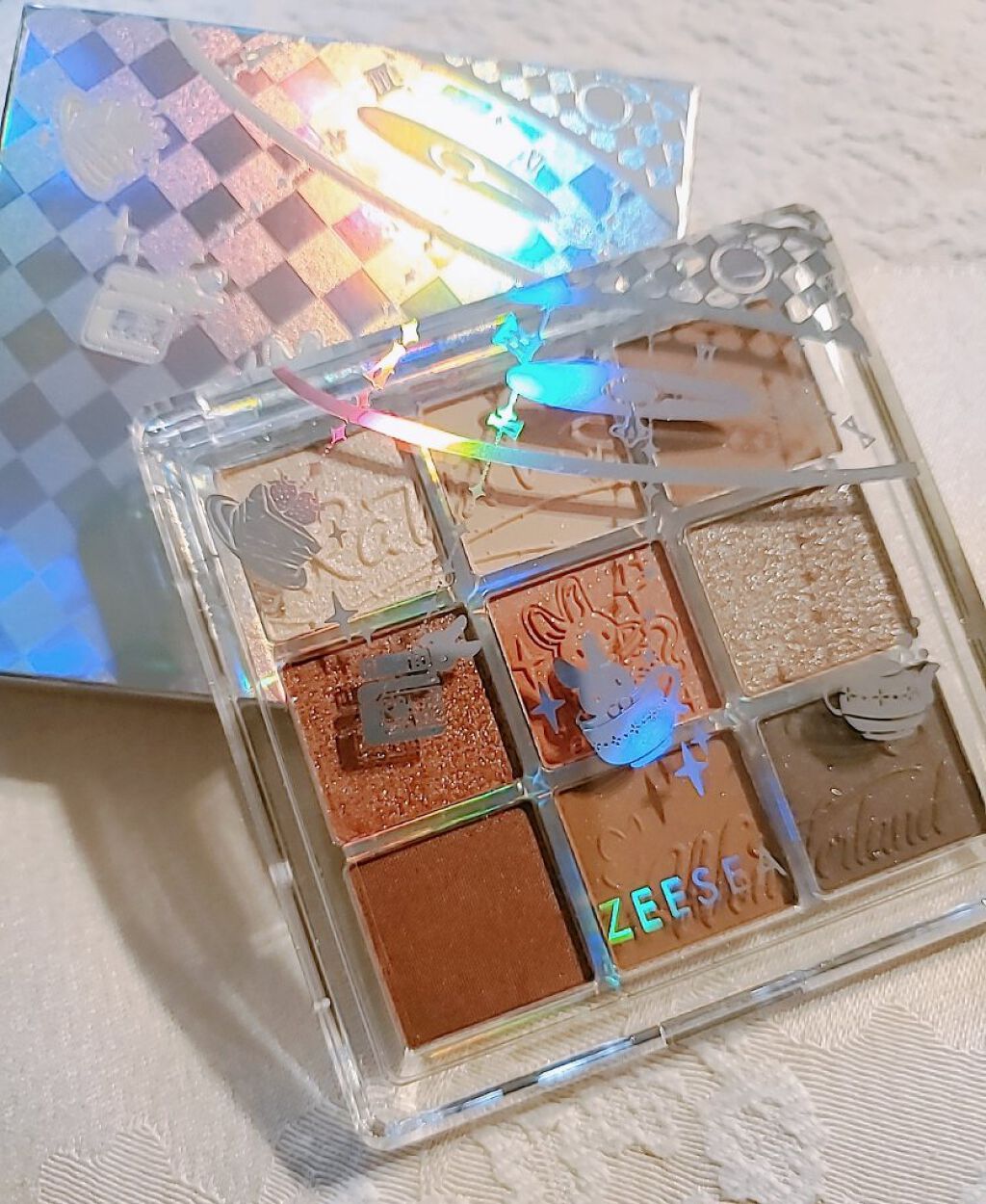 クォーツ 9色アイシャドウパレット(ドリームランドアイシャドウ)/ZEESEA/アイシャドウパレットを使ったクチコミ（2枚目）