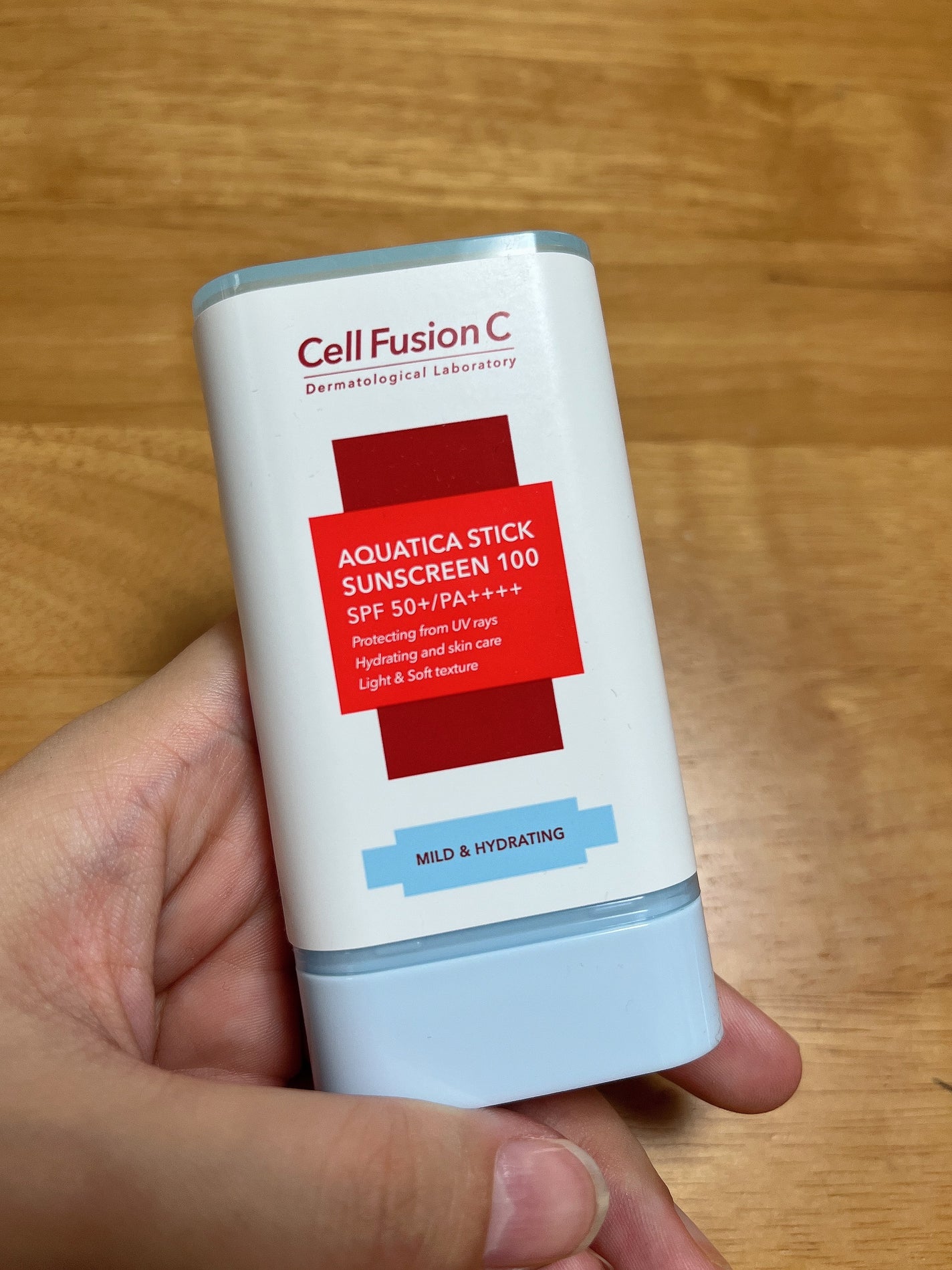 アクアティカ スティック サンスクリーン 100/Cell Fusion C(セルフュージョンシー)/日焼け止めスティックを使ったクチコミ(2枚目)