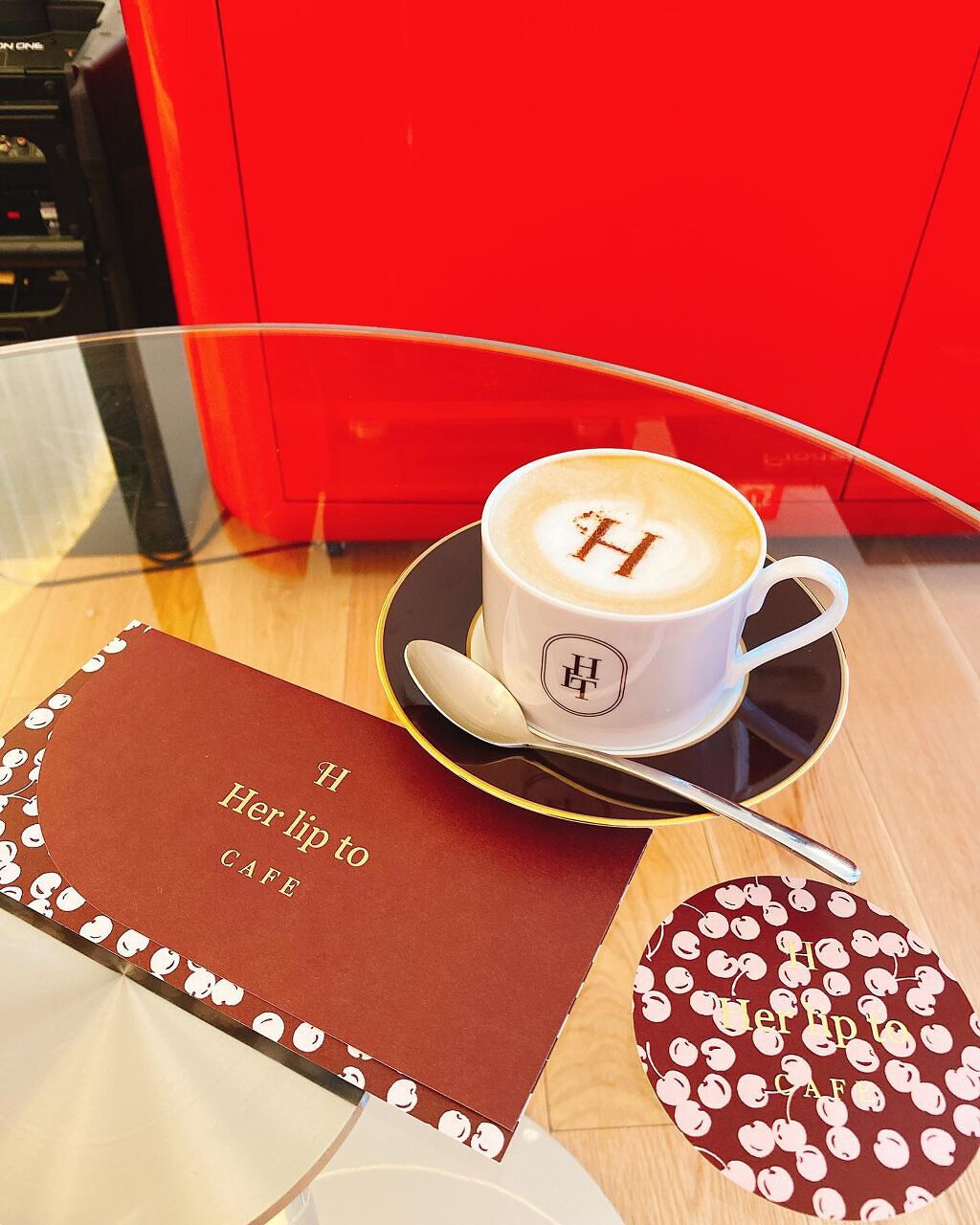 グロウサンスクリーンセラム/Her lip to BEAUTY/日焼け止めローションを使ったクチコミ(3枚目)