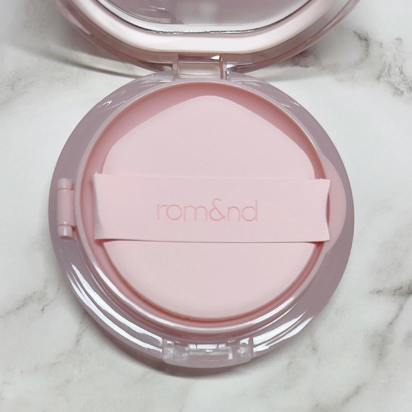 ブルームインカバーフィットクッション/rom&nd/クッションファンデーションを使ったクチコミ(3枚目)