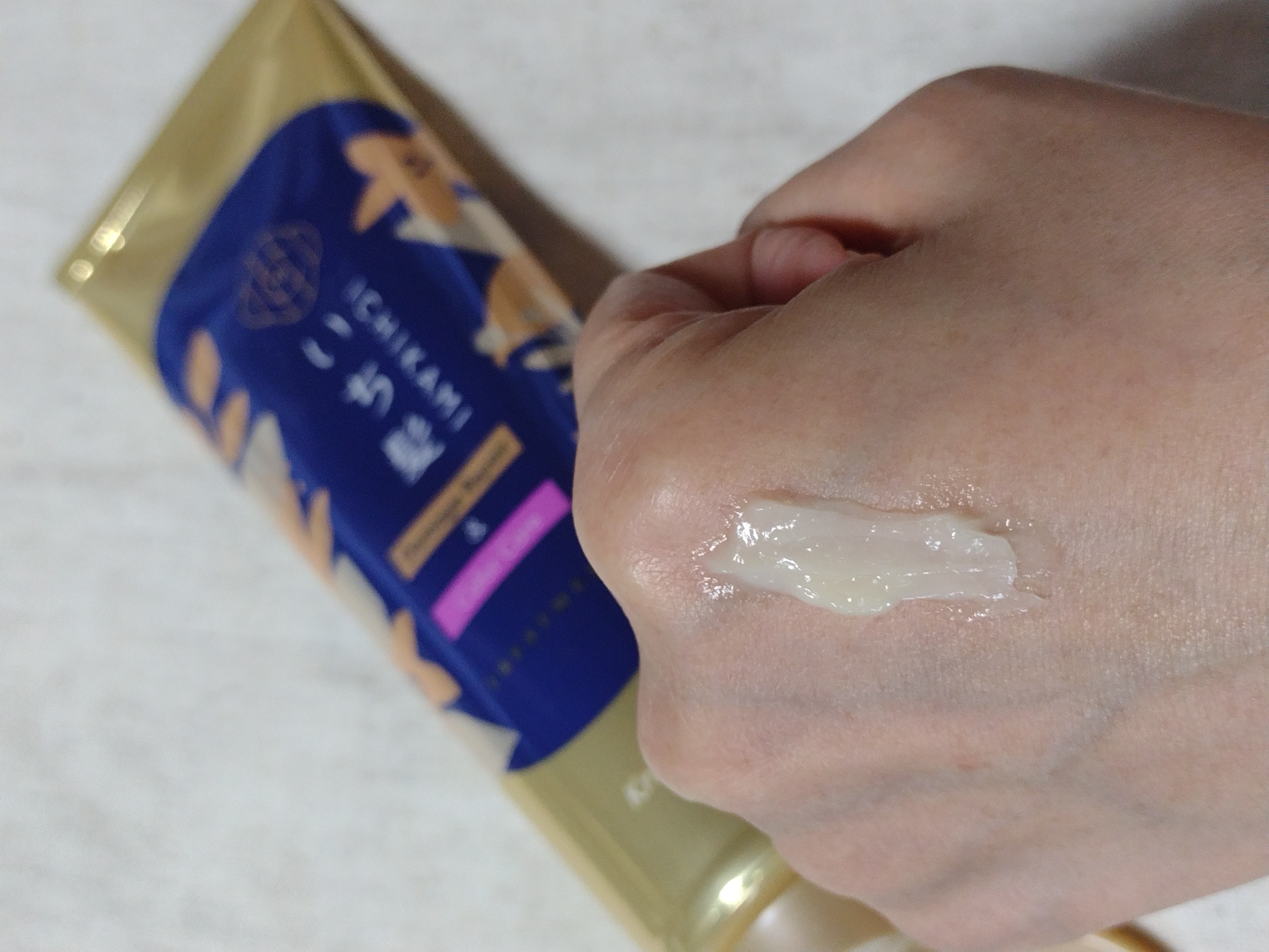 ダメージリペア＆カラーケア トリートメント/いち髪/洗い流すヘアトリートメントを使ったクチコミ（2枚目）