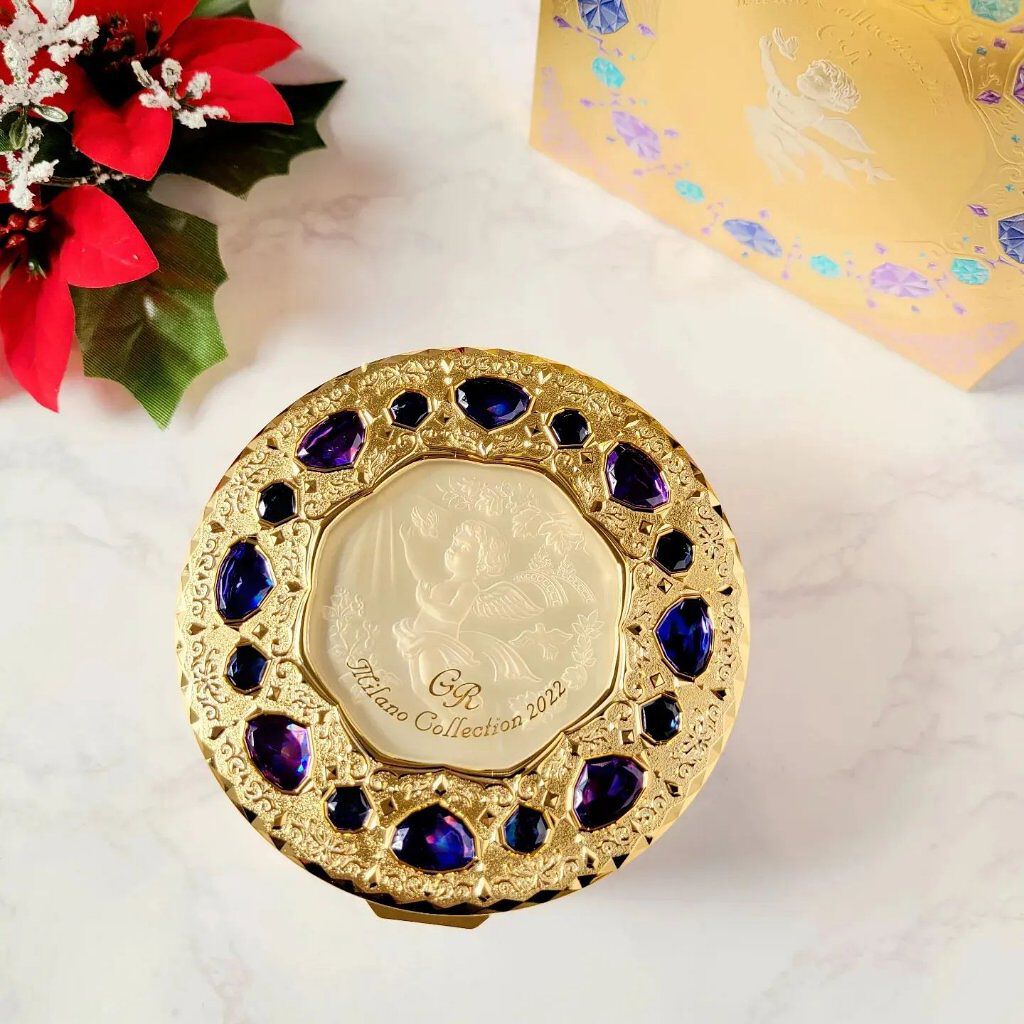 フェースアップパウダー ２０２２/ミラノコレクション/プレストパウダーを使ったクチコミ（1枚目）