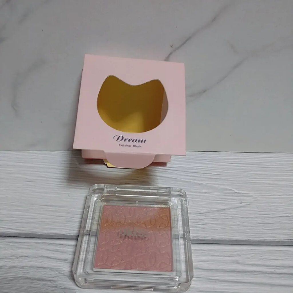 キャットミニチーク/ukiss/パウダーチークを使ったクチコミ（2枚目）