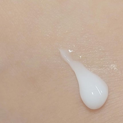 ハンドクリーム ピュアシャンプーの香り/フィアンセ/ハンドクリームを使ったクチコミ(3枚目)