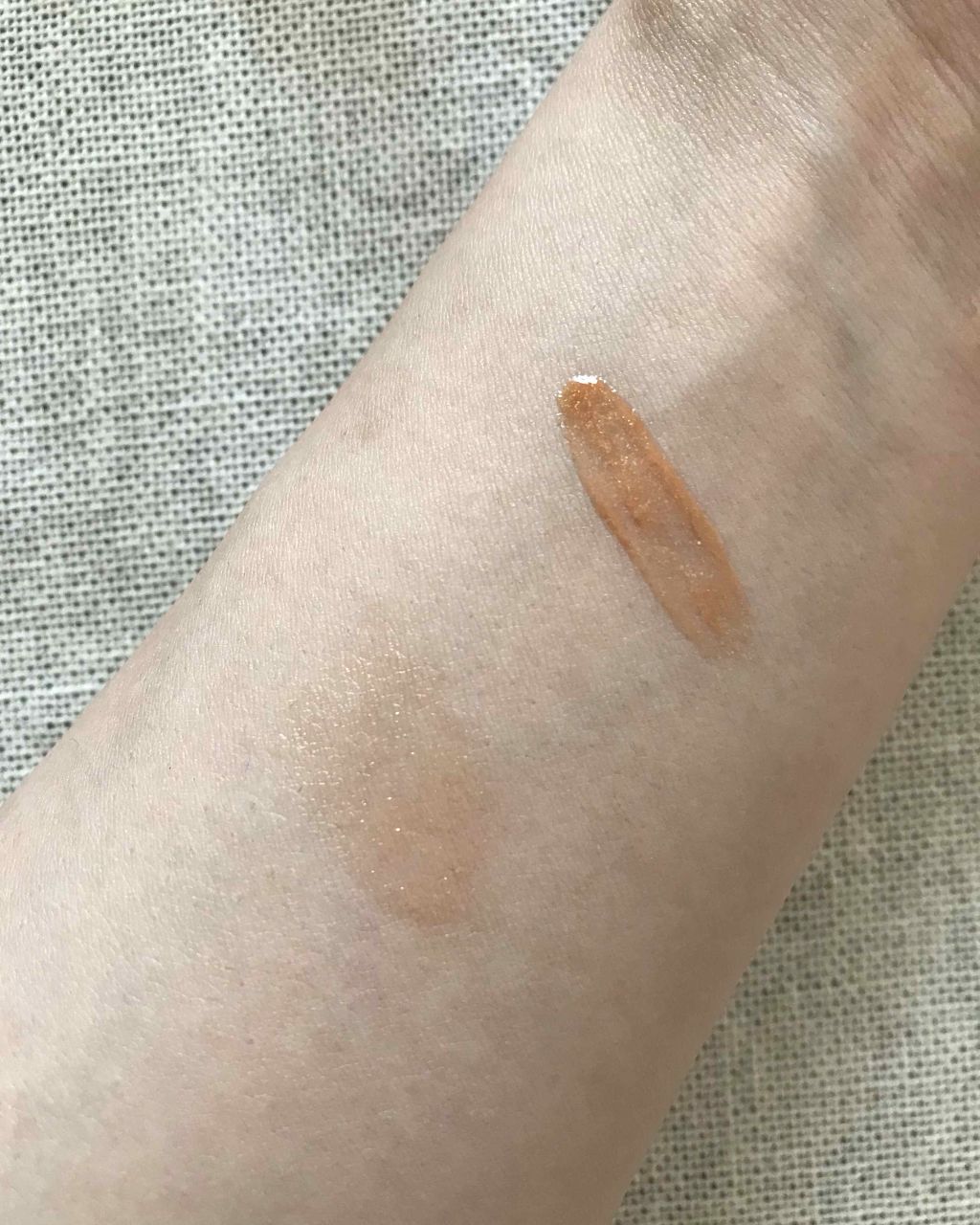 ウイスパーグロスフォーアイ/THREE/リキッドアイシャドウを使ったクチコミ（2枚目）