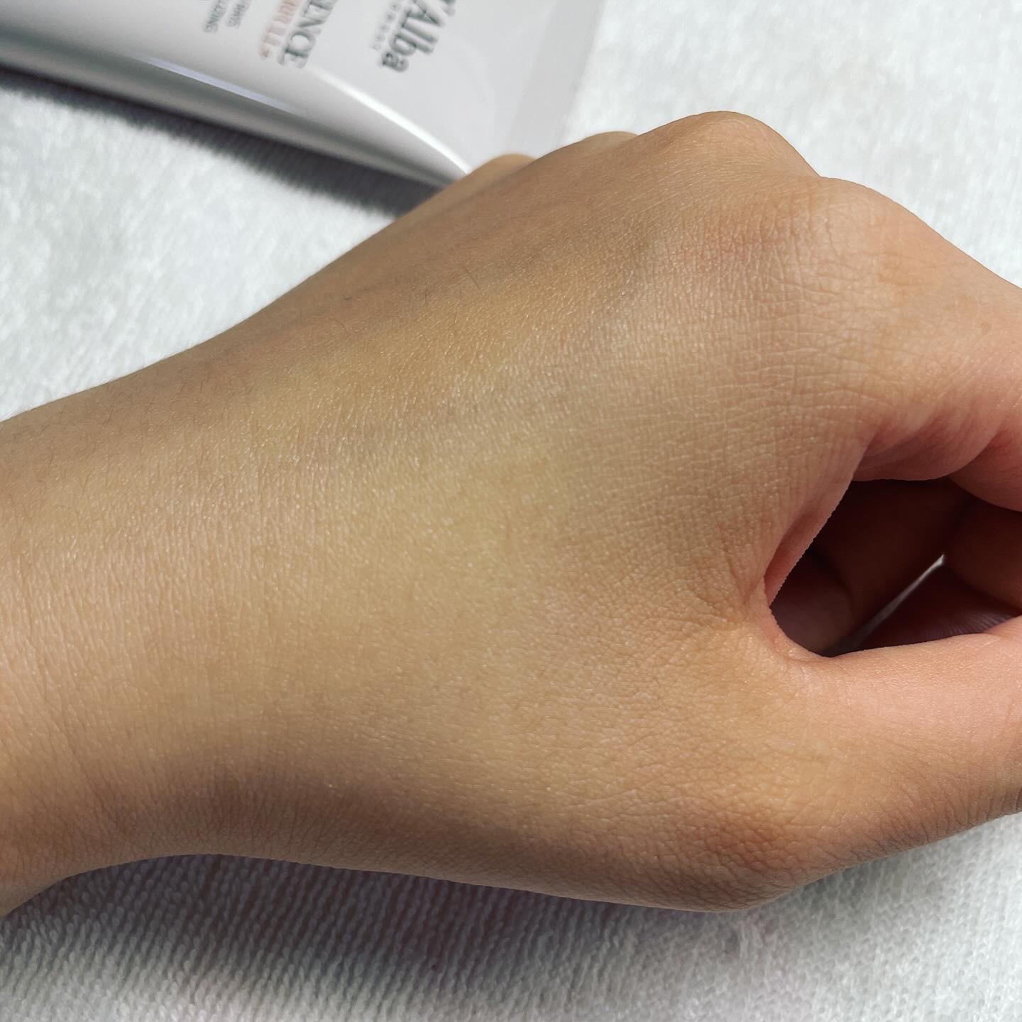 ウォータフルトーンアップサンクリーム/ダルバ/日焼け止めクリームを使ったクチコミ（3枚目）