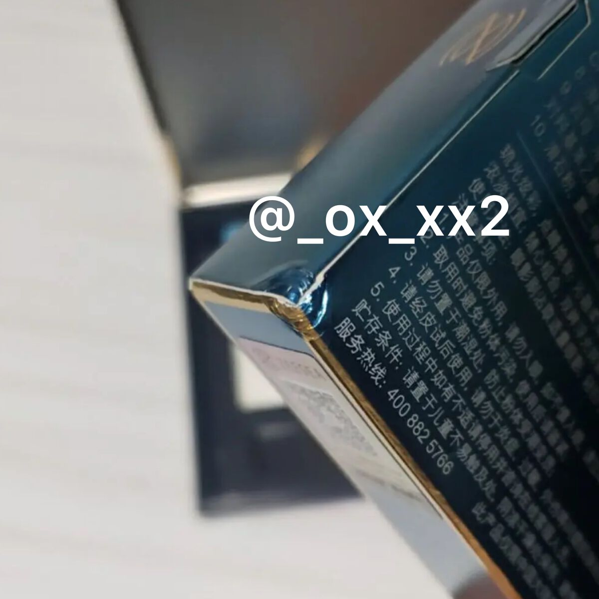 アリスドリームランドシリーズ 12色アイシャドウパレット(ZEESEA×大英博物館)/ZEESEA/アイシャドウパレットを使ったクチコミ(3枚目)