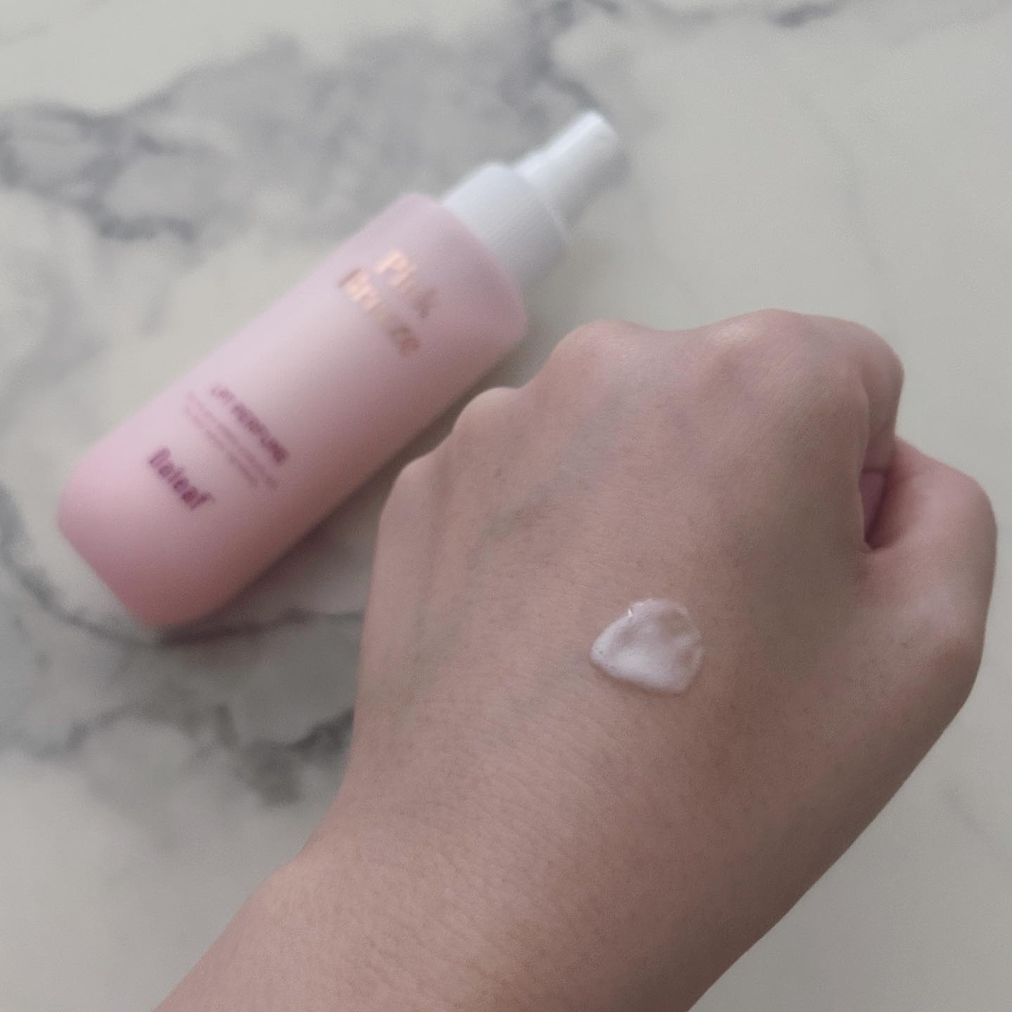 パフュームヘアパックインミスト Pink Breeze/Daleaf/アウトバストリートメントを使ったクチコミ（2枚目）