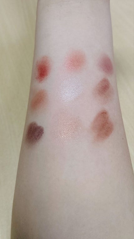 UR GLAM BLOOMING EYE COLOR PALETTE/U R GLAM/アイシャドウパレットを使ったクチコミ(4枚目)