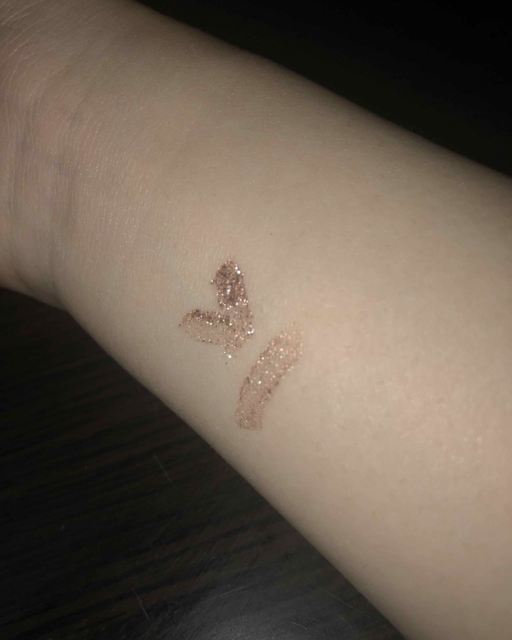 スパークリング アイシャドウ/the SAEM/リキッドアイシャドウを使ったクチコミ（3枚目）