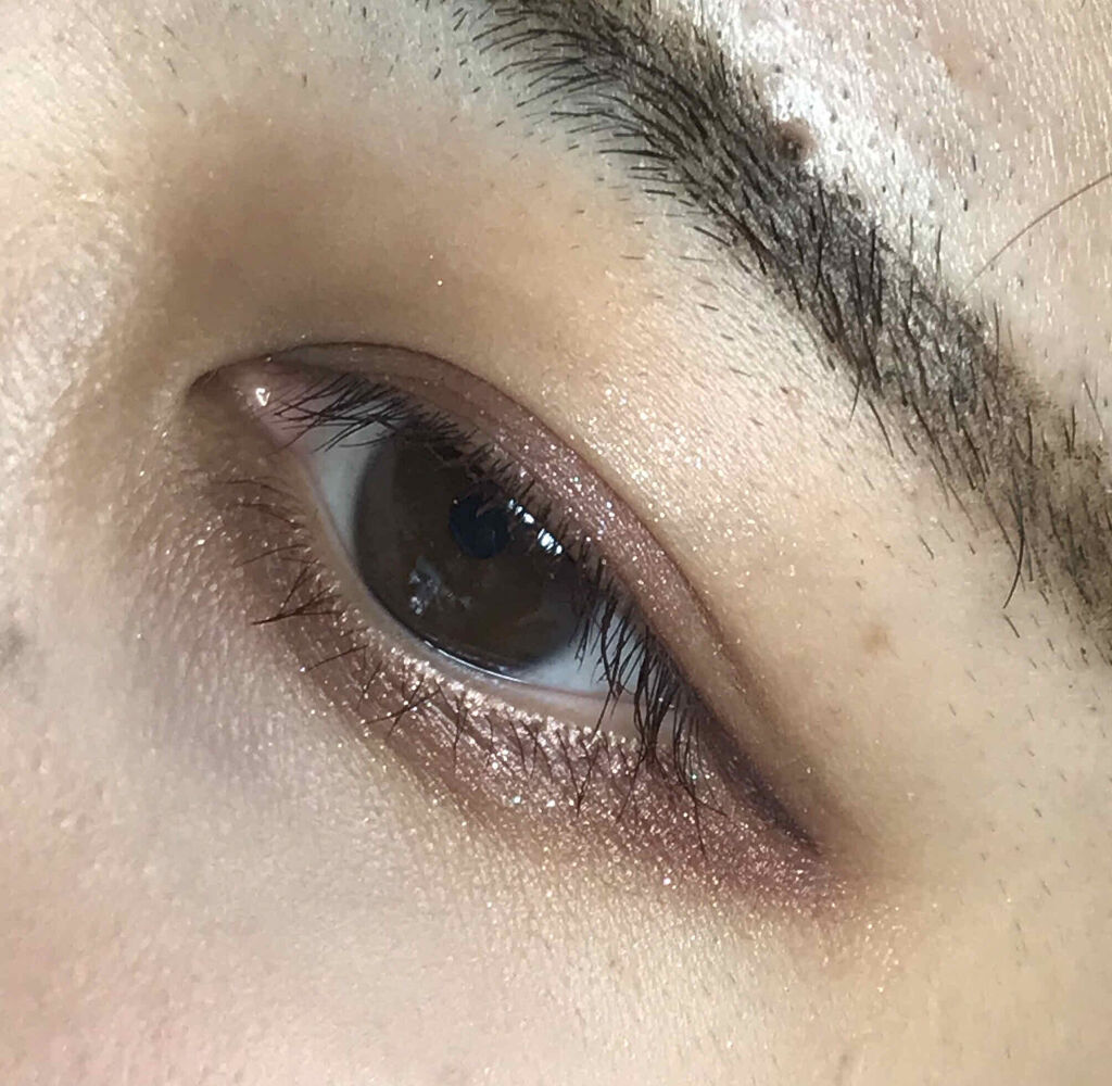 プリズム エアー アイ パレット/CLIO/アイシャドウパレットを使ったクチコミ（3枚目）