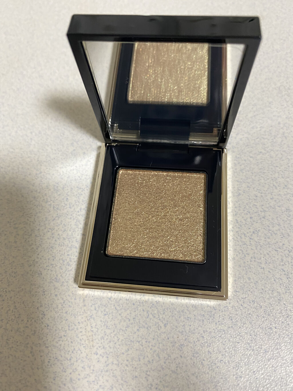 トーン タッチ アイズ/SUQQU/単色アイシャドウを使ったクチコミ（2枚目）