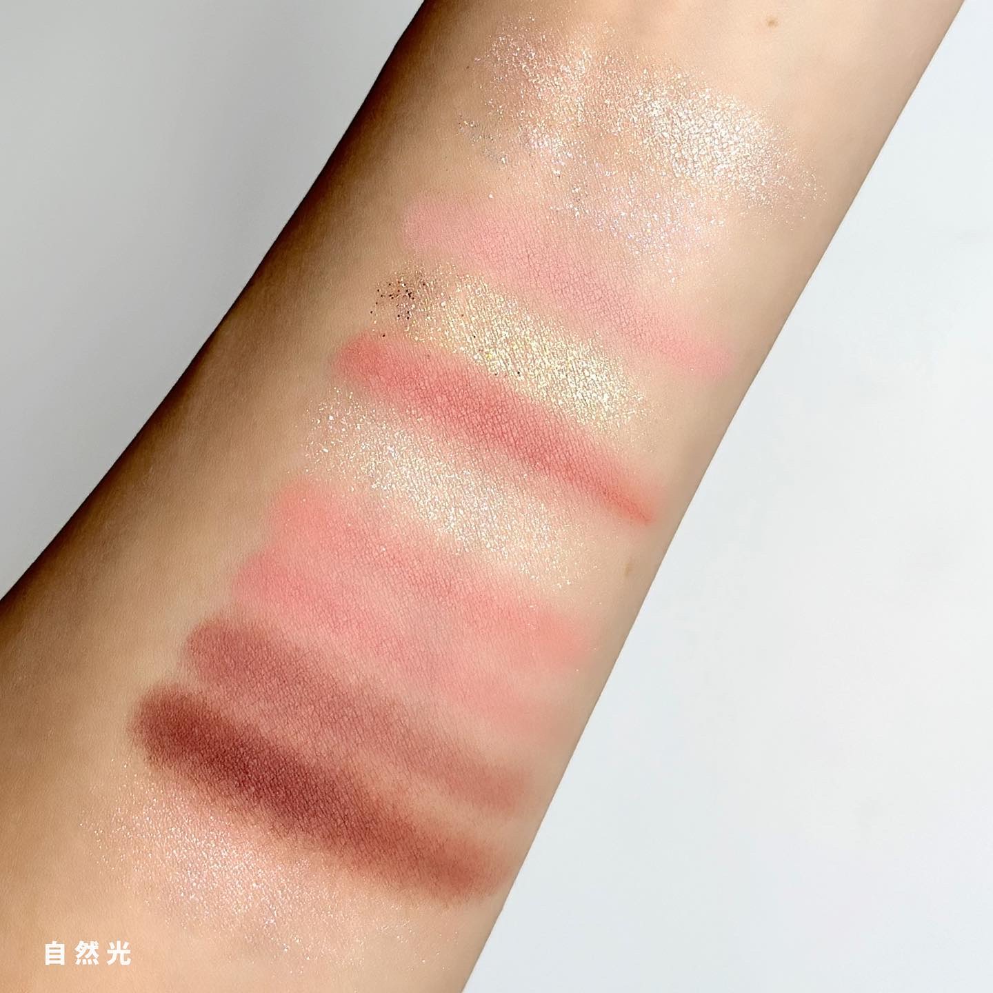 アイシャドウパレット｜coouの口コミ - ＼220円で華やかピンクな目元に