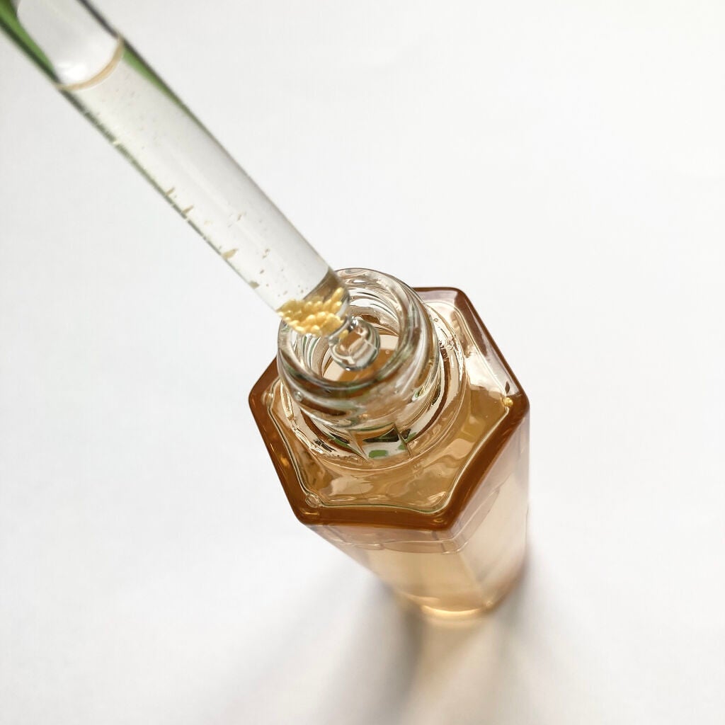 アベイユ ロイヤル アドバンスト ウォータリーオイル/GUERLAIN/美容液を使ったクチコミ(3枚目)