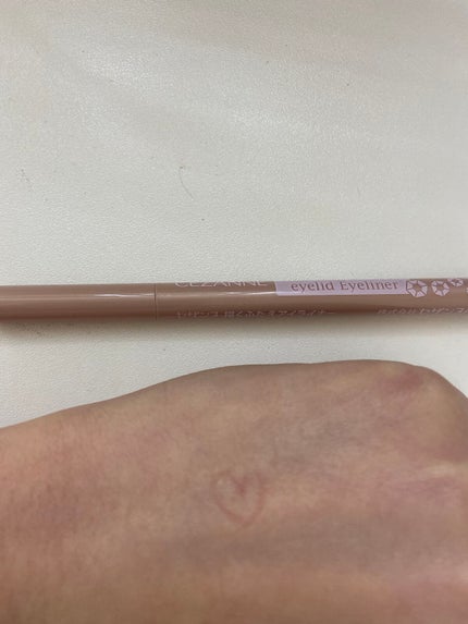 描くふたえアイライナー/CEZANNE/リキッドアイライナーを使ったクチコミ(1枚目)