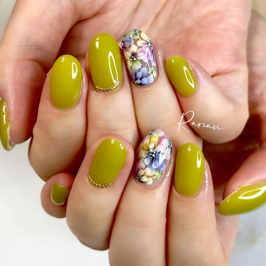 chiho on LIPS 「サンプルから2本アート❀.*・゚#ピスタチオカラーがとっても可..」(1枚目)