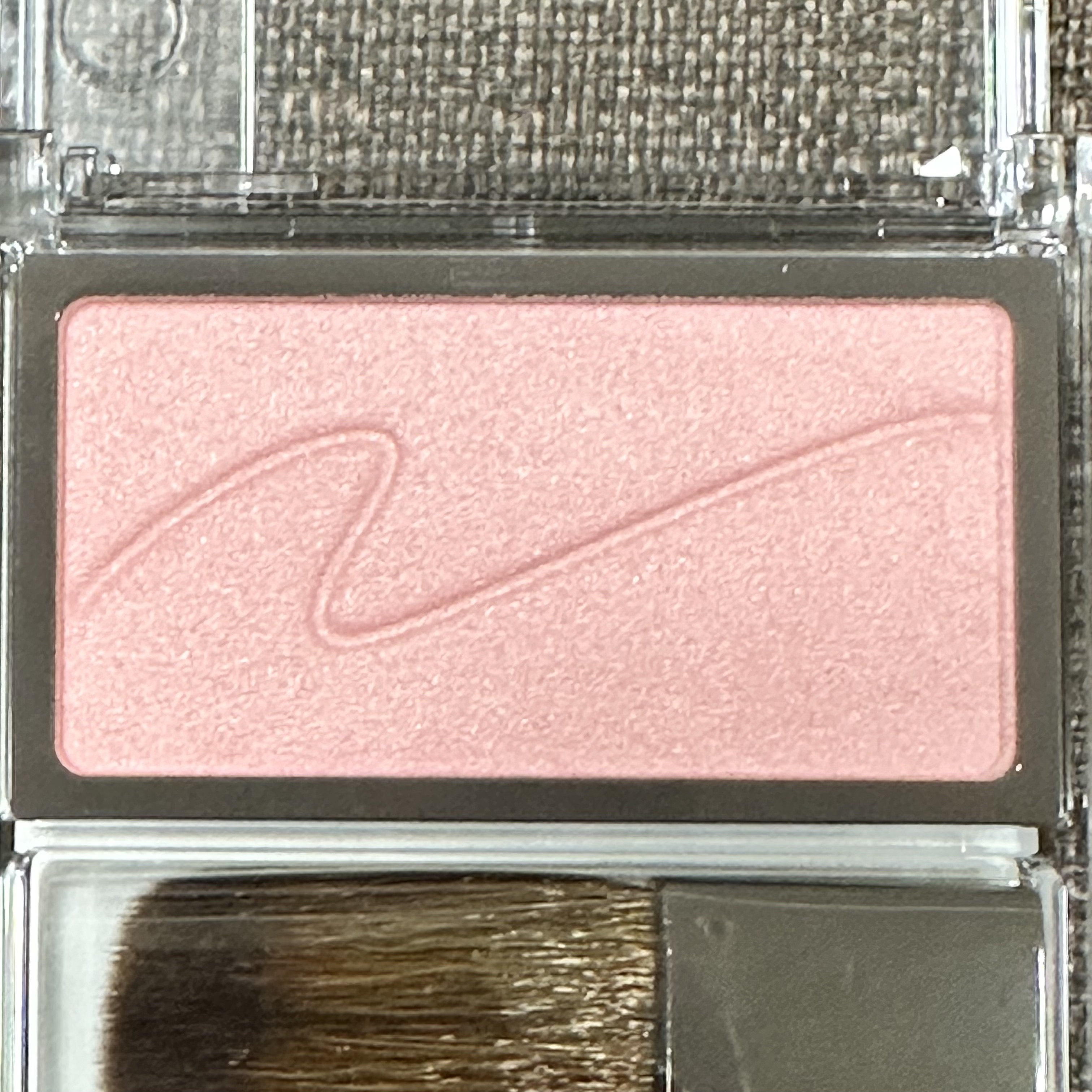 チークブラッシュ/CEZANNE/パウダーチークを使ったクチコミ（2枚目）