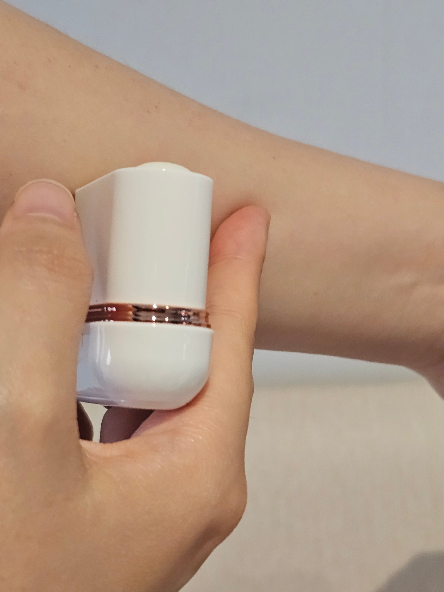 エアリーフィットサンスティック/KAHI/日焼け止めスティックを使ったクチコミ(2枚目)