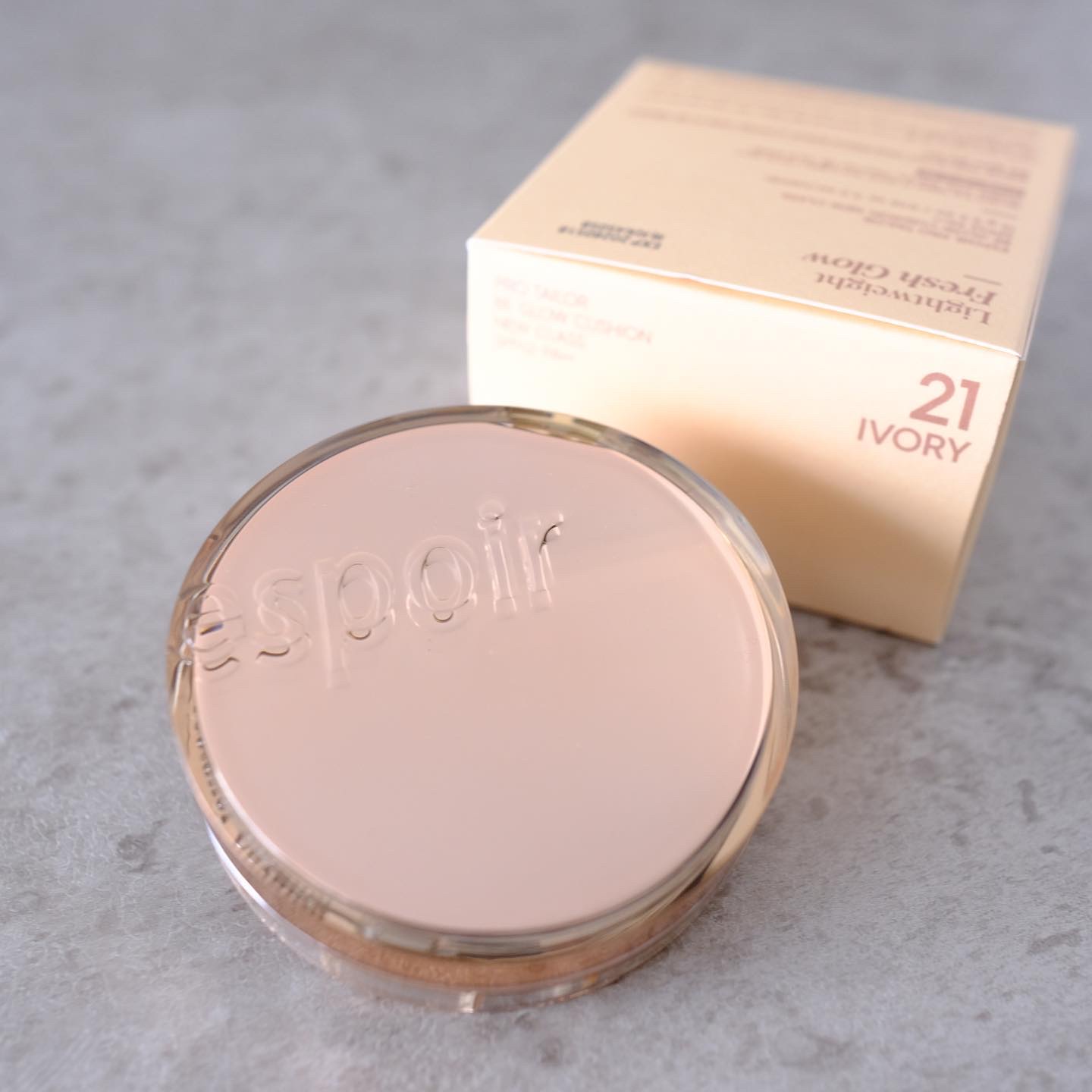 プロテーラービーグロウクッション ニュークラス/espoir/クッションファンデーションを使ったクチコミ（2枚目）