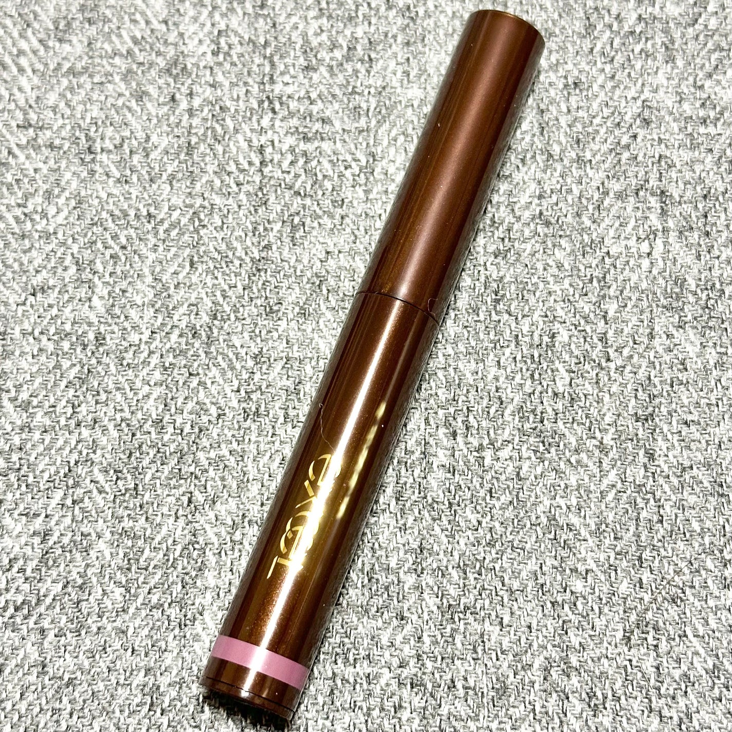 グリームオンフィットシャドウ/excel/スティックアイシャドウを使ったクチコミ(3枚目)