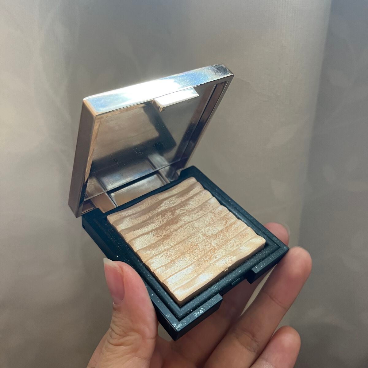 プリズム エアー ハイライター/CLIO/パウダーハイライトを使ったクチコミ(1枚目)