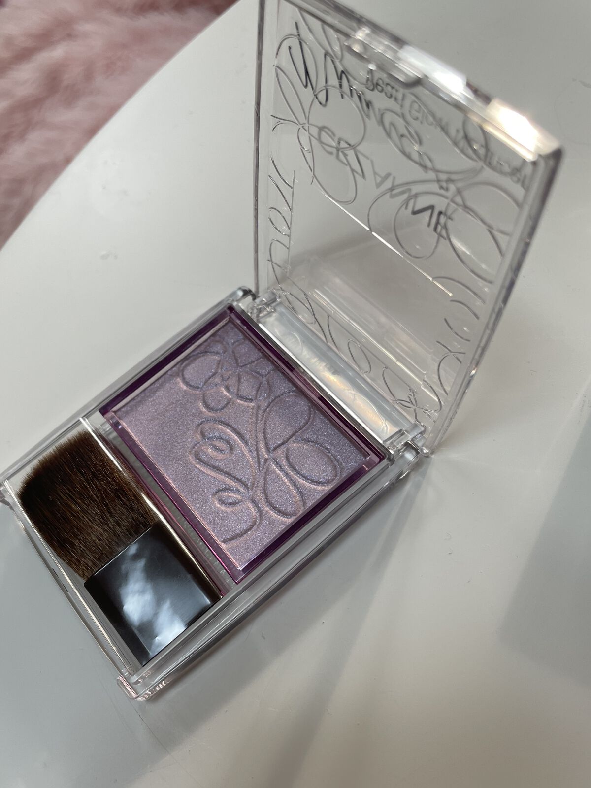 パールグロウニュアンサー/CEZANNE/パウダーハイライトを使ったクチコミ（3枚目）