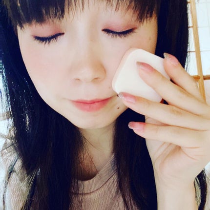 シルキー フィット/COVERMARK/パウダーファンデーションを使ったクチコミ(4枚目)