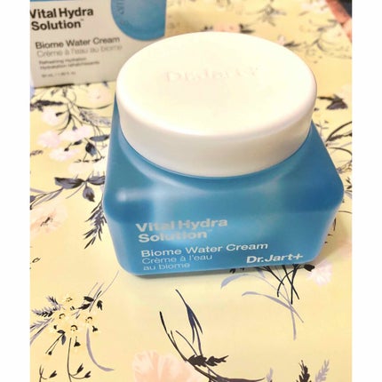 ririのクチコミ「本当はモイスチャークリーム(チューブタイプの商品)を注文したつもりが箱を開けたらなんとびっくり.....」(1枚目)