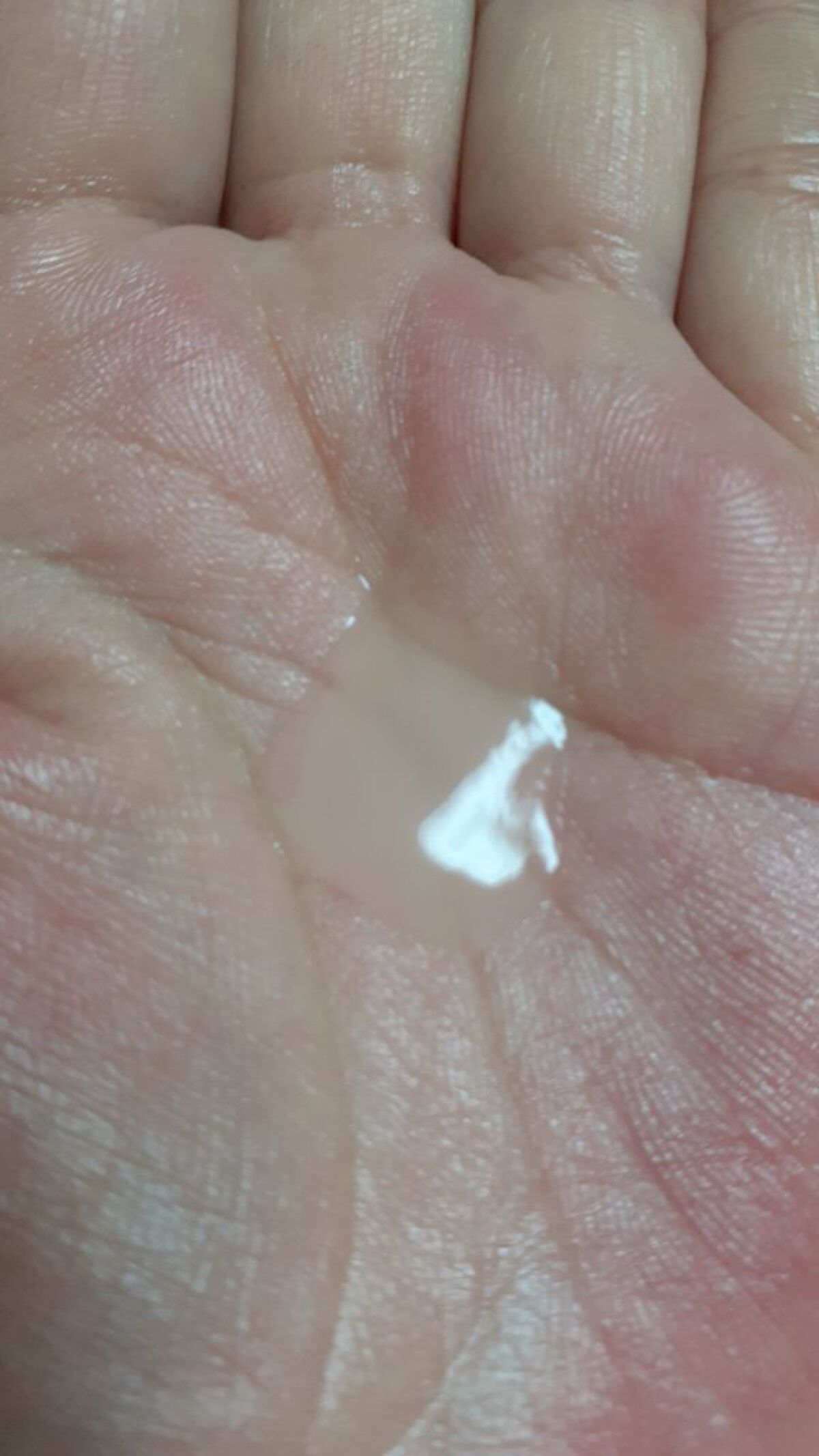 ホワイトロジスト/DECORTÉ/美容液を使ったクチコミ（3枚目）