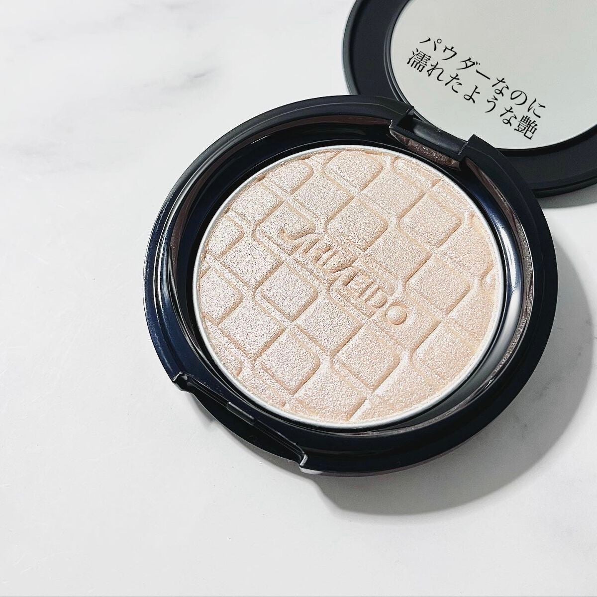 オーラデュウ プリズム イルミネーター/SHISEIDOザ・メーキャップ/プレストパウダーを使ったクチコミ(1枚目)