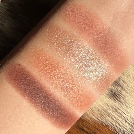 アイ カラー クォード 01CR フォビドゥン ピンク (限定品)/TOM FORD BEAUTY/アイシャドウパレットを使ったクチコミ(3枚目)