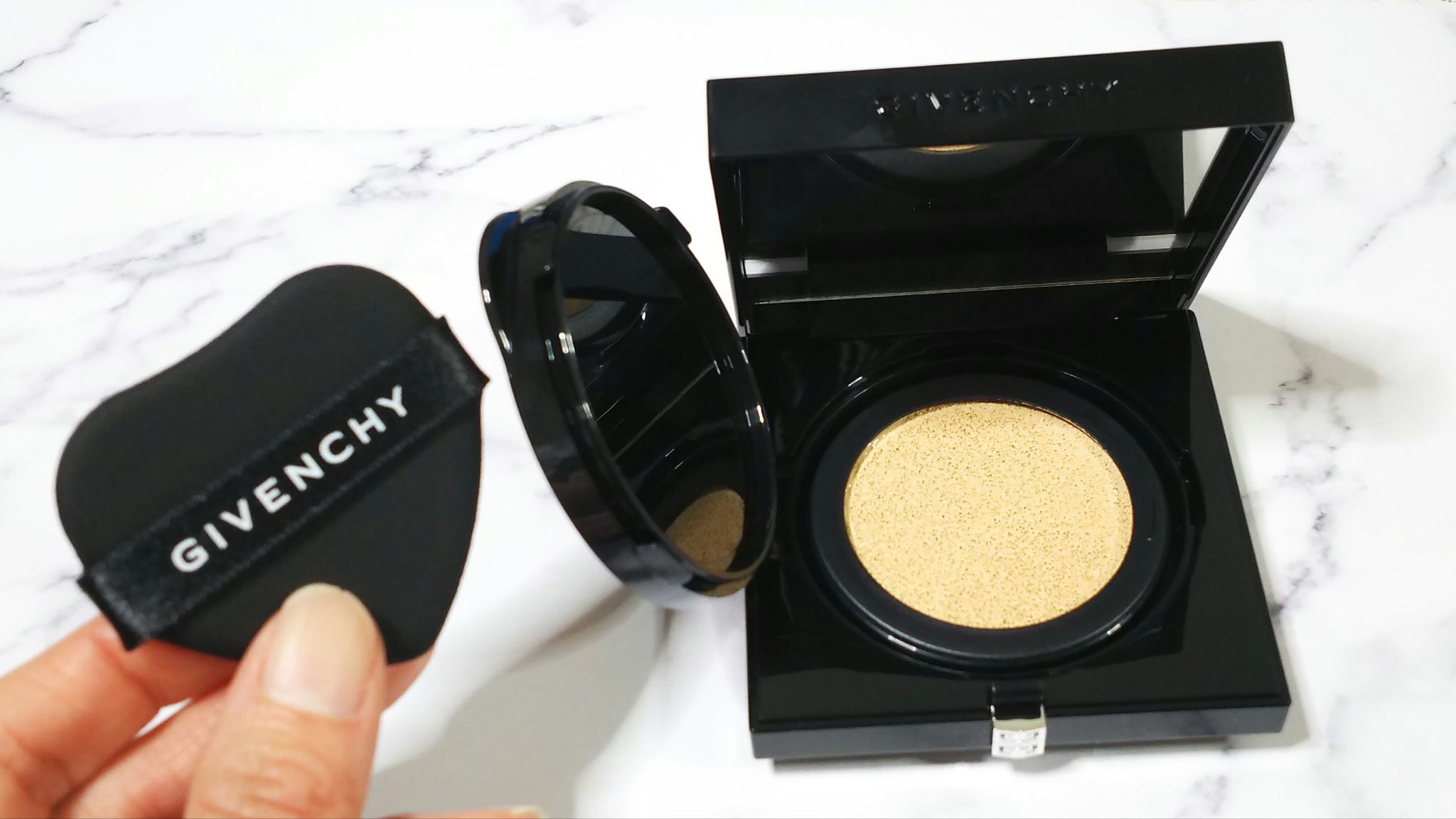 プリズム・リーブル/GIVENCHY/ルースパウダーを使ったクチコミ（3枚目）