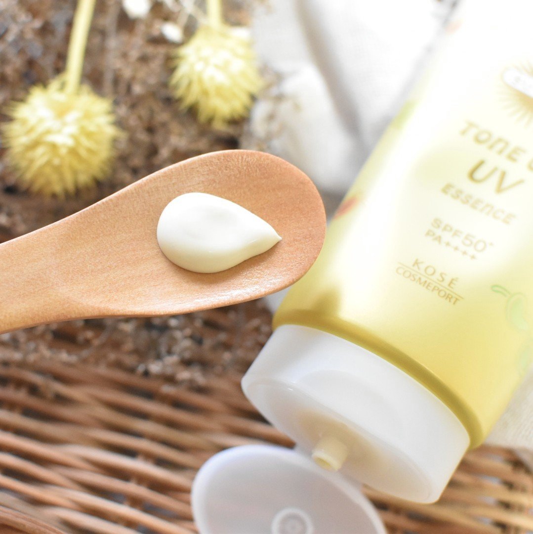 サンカットR トーンアップUV エッセンス レモンイエロー/サンカット®/日焼け止めローションを使ったクチコミ（3枚目）