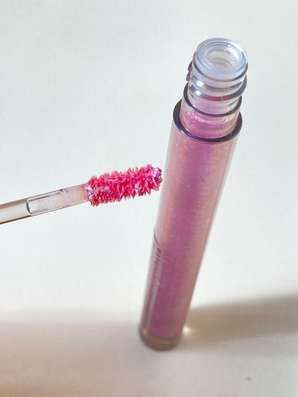 グリッターリキッドアイシャドウ/aZTK/リキッドアイシャドウを使ったクチコミ(2枚目)