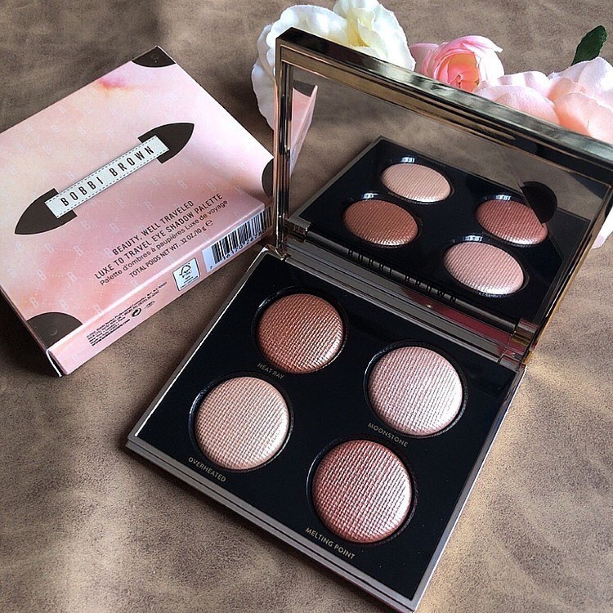 リュクス トゥ トラベル アイシャドウ パレット/BOBBI BROWN/アイシャドウパレットを使ったクチコミ(2枚目)