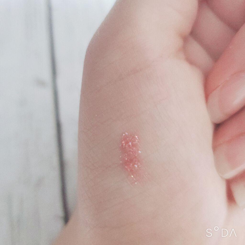 グリッターライナー/b idol/グリッターを使ったクチコミ（2枚目）