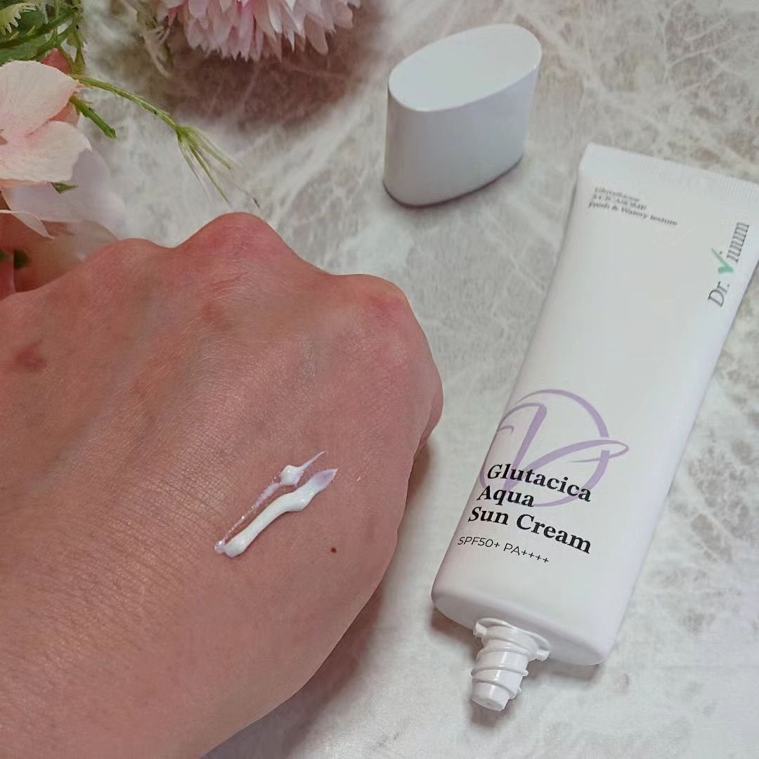 グルタシカ Aサンクリーム/Dr.Viuum/日焼け止めクリームを使ったクチコミ(3枚目)