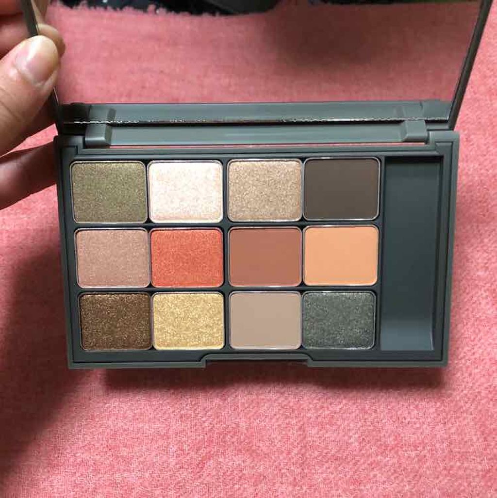 カモアイシャドーパレット/shu uemura/アイシャドウパレットを使ったクチコミ（2枚目）