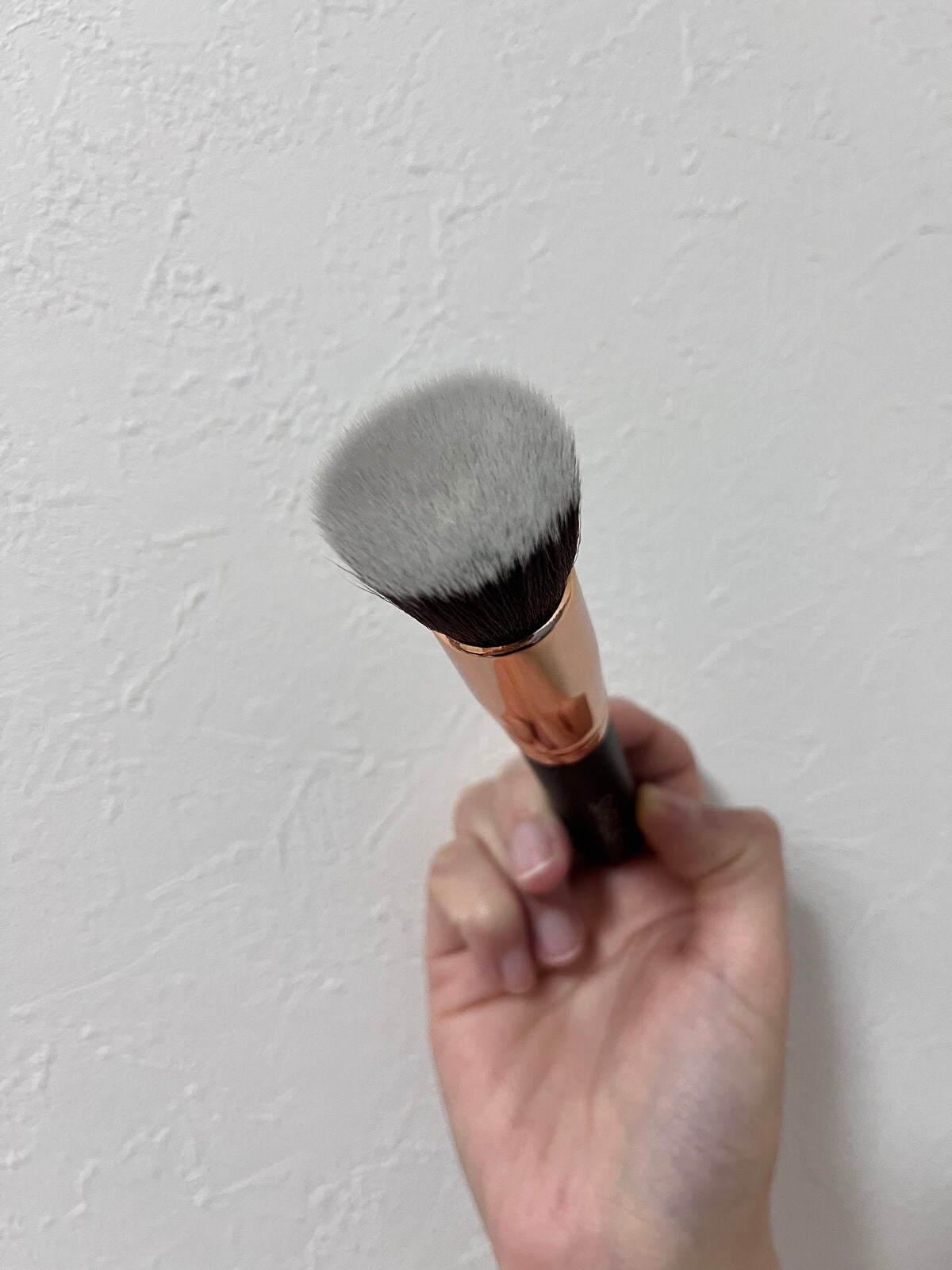 SIXPLUS 貴族のゴールドファンデーションブラシ F02/SIXPLUS/メイクブラシを使ったクチコミ(4枚目)