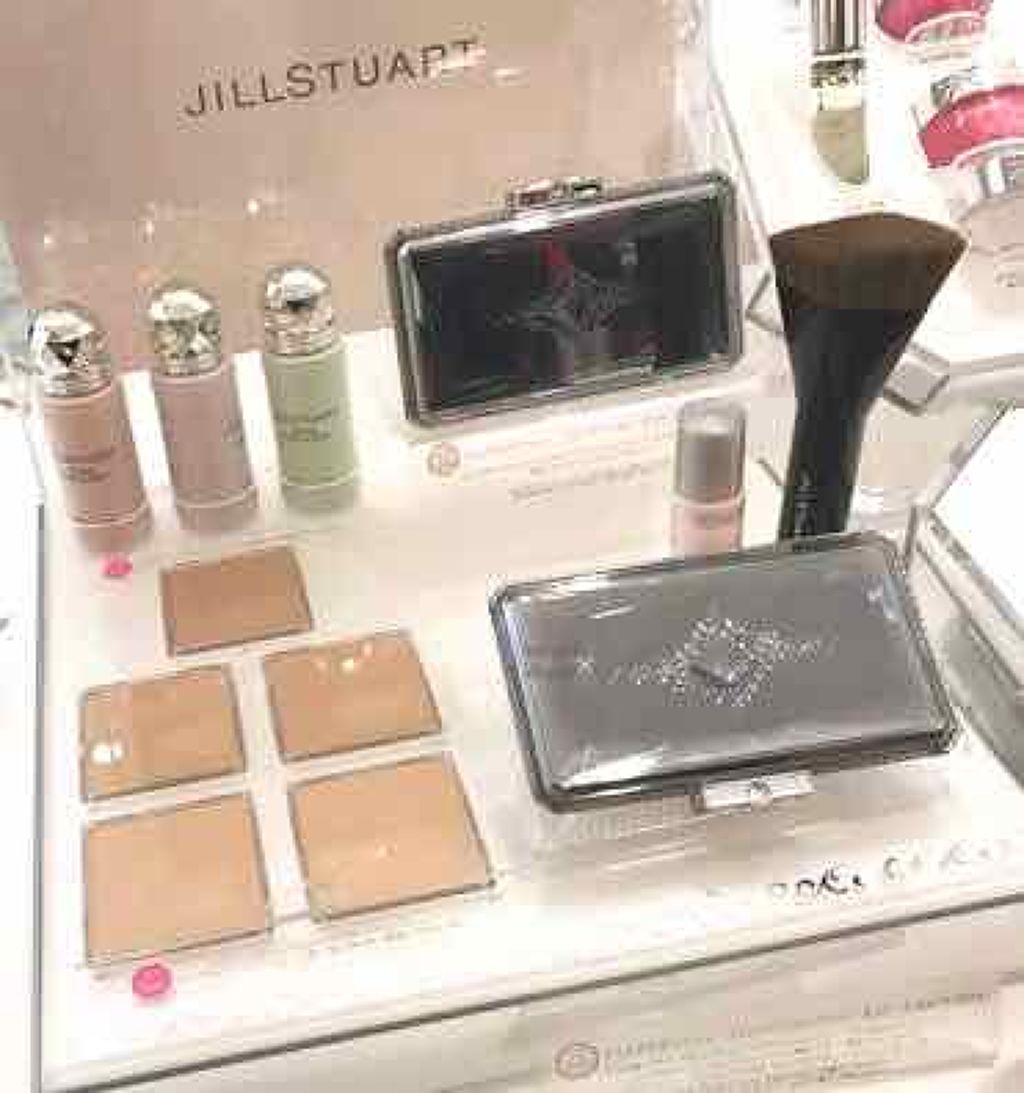 エヴァーラスティングシルク パウダーファンデーション クリスタルパーフェクション/JILL STUART/パウダーファンデーションを使ったクチコミ(1枚目)