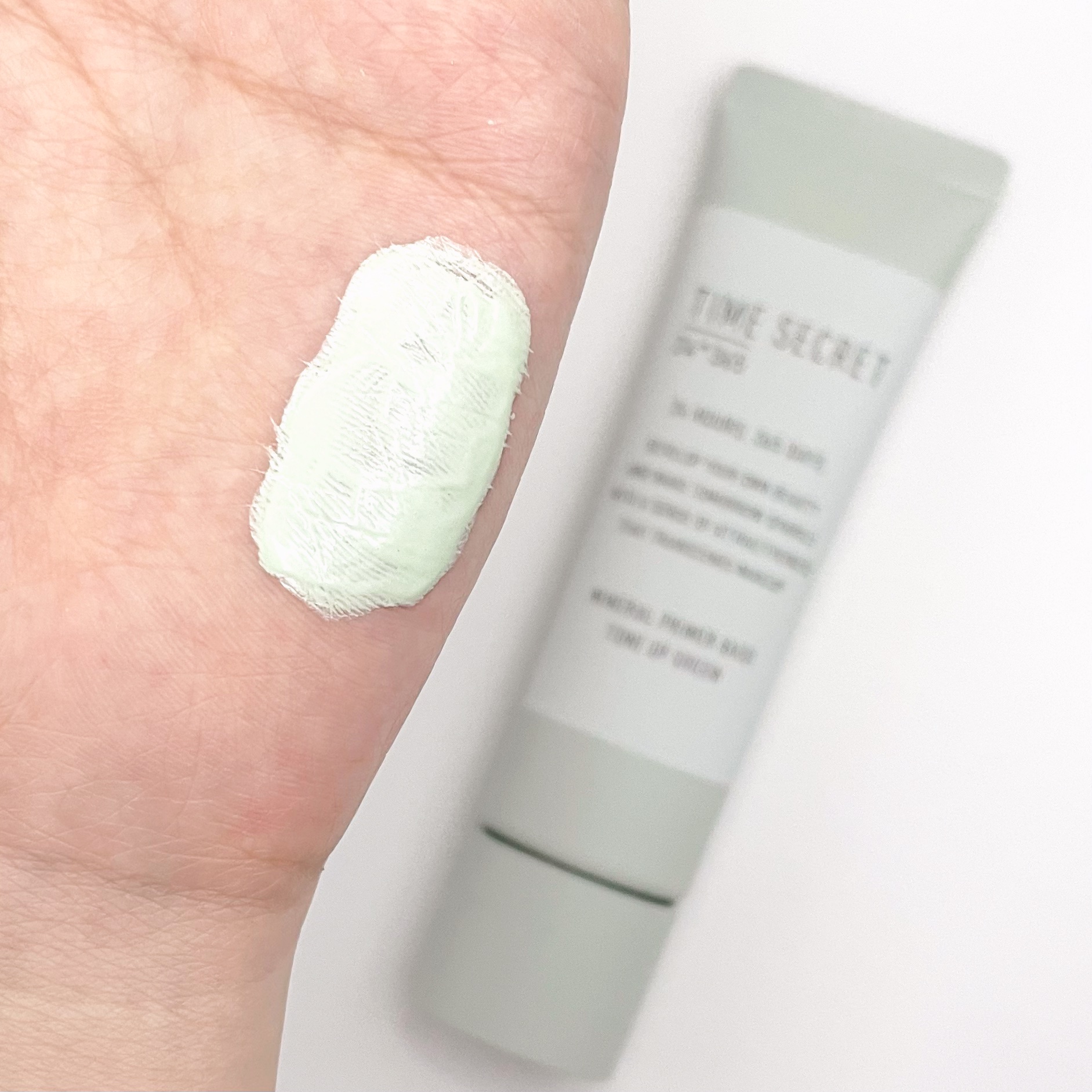 ミネラル 薬用プライマーベース/TIME SECRET/化粧下地を使ったクチコミ（2枚目）