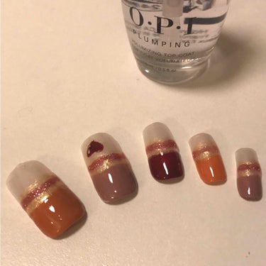 100均プチプラネイル💅

仕上げだけOPI プランピングトップコートを使用しました。
まだ買ったばかりなので自分には使用してませんが、
かなり綺麗に仕上がるかも。。

乾くのもソコソコ早いです💕

#