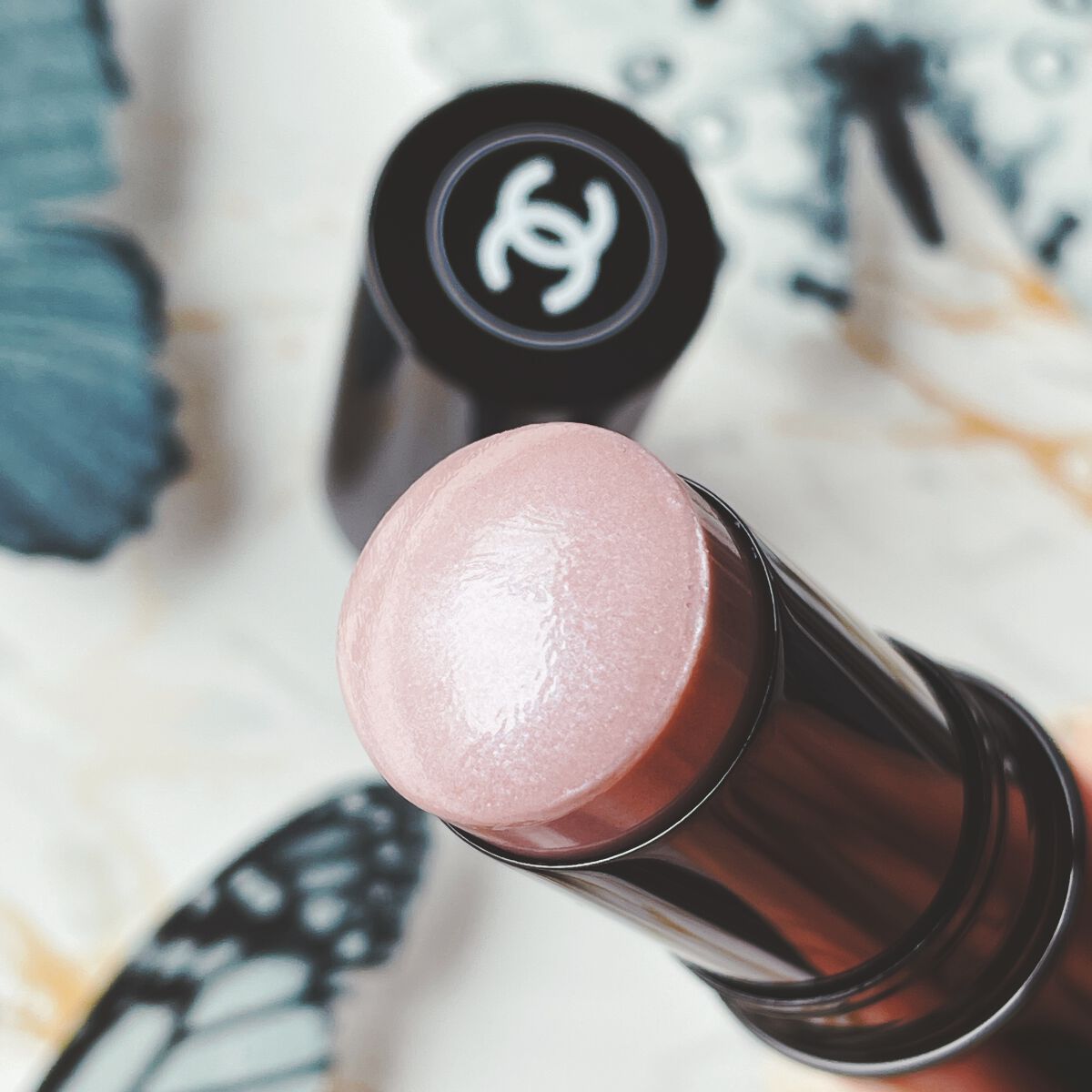 ボーム エサンシエル/CHANEL/スティックハイライトを使ったクチコミ(5枚目)