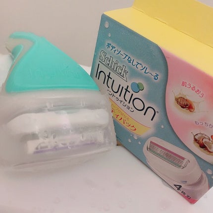 イントゥイション 敏感肌用 ホルダー (刃付き)+替刃1コ/イントゥイション/シェーバーを使ったクチコミ(1枚目)